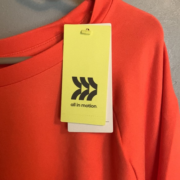BRAND NEW All In Motion Athletic Top - Picture 2 of 7